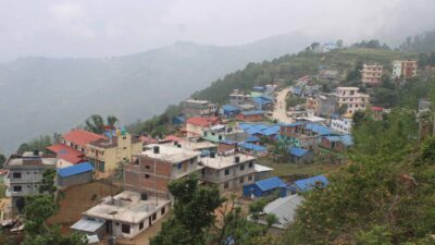 काेराेना महामारीपछि तंग्रिँदै हलेसीका होटल व्यवसाय